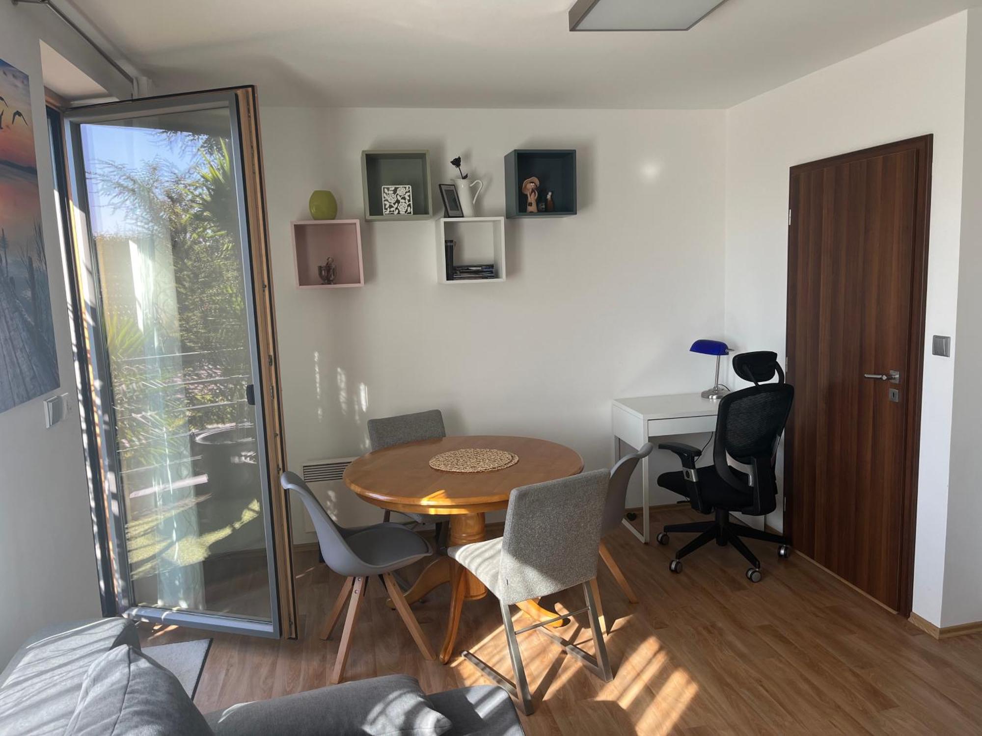 Apartman S Wellness Sluzbami Čerčany Εξωτερικό φωτογραφία